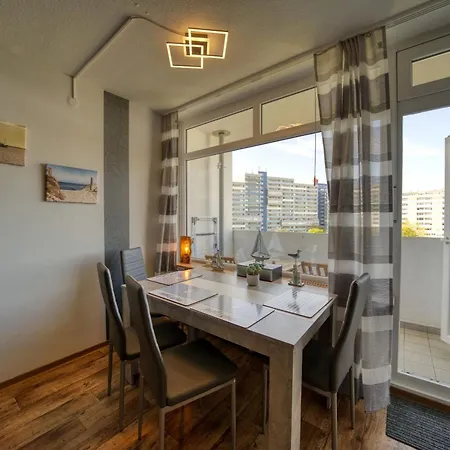 - Haus O, App 0o0504 Lägenhet *